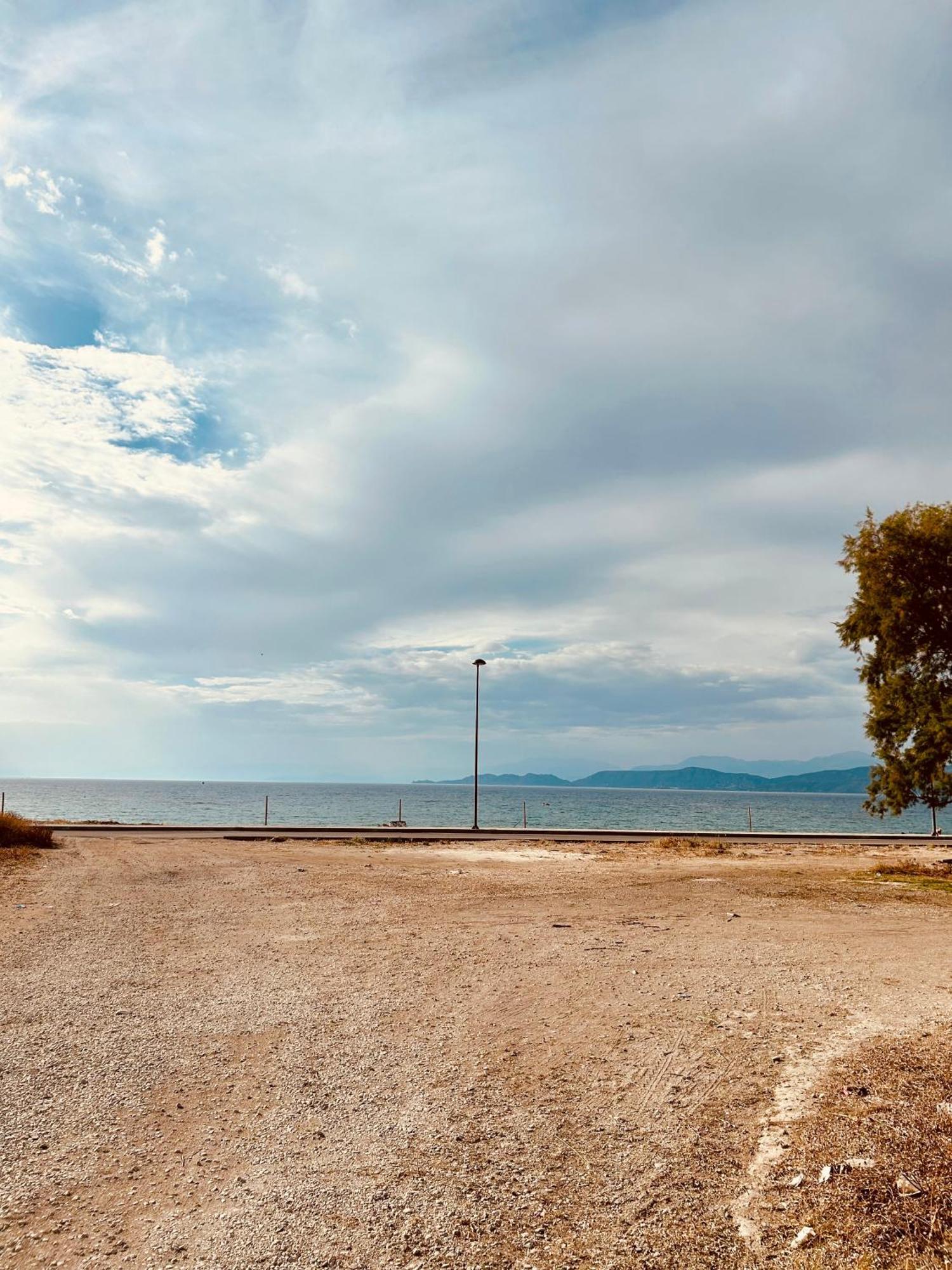Marina'S Seacret Apartment Corinth Exterior foto
